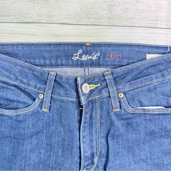 Levi's Women's High Rise Denim Leggings / Jeggings with Stretch Size 28 - Picture 4 of 7